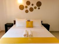 Camera Matrimoniale con Vista Giardino