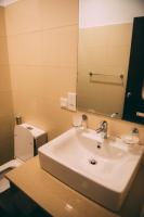 One-Bedroom Apartment with Ocean View