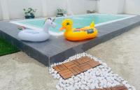 B&B Ipoh - Ipoh Victorian Private Pool Villa 15Adult 7child with Baby Playland and BBQ by IWH - Bed and Breakfast Ipoh
