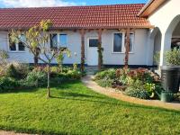 DE BLOEMENTUIN / A VIRÁGOSKERT - B&B