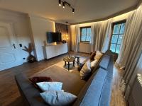 Apartment with Garden View