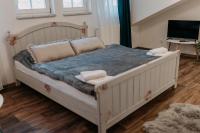 Deluxe Double Room with Bath
