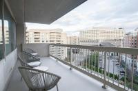 Luxury Living at Crystal City's Condo - Bed and Breakfast