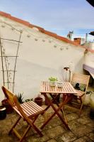 B&B Montpellier - Joli studio avec terrasse-jardin sur les toits, coeur historique - Bed and Breakfast Montpellier