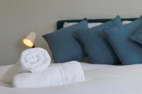 B&B Newport (Wales) - Self-Service En-Suite Rooms by Property Promise - Bed and Breakfast Newport (Wales)