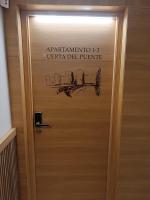Apartamentos turisticos Ávila Puerta del Puente 1-3 - B&B Ávila