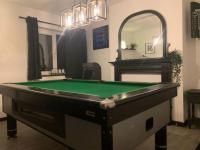 By Lushlets - Hen, Stag, Rugby, & Group Accommodation caters for 60 plus guests ask! - Ferienwohnung Cardiff