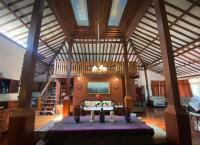 The Joglo Villa - Ferienwohnung Bandung
