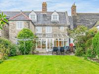 B&B Corfe Castle - 4 Bed in Church Knowle DC125 - Bed and Breakfast Corfe Castle