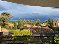Sublime logement avec vue mer et Jacuzzi - Ferienwohnung