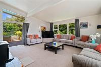 B&B Rotorua - Pool House- Springfield - Bed and Breakfast Rotorua