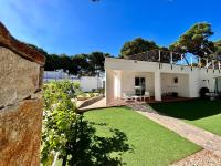 B&B Porto Pino - Angolo Mare Apartments & Rooms - Bed and Breakfast Porto Pino