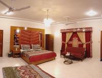 B&B Karachi - Travel lodge clifton - Bed and Breakfast Karachi