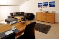 Ferienwohnung "Alpenglück" mit Hallenbad - B&B Bolsterlang
