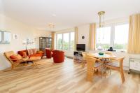 Kurpark Residenz 240 - Bed and Breakfast