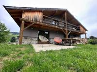Peaceful chalet near the ski slopes 8 people - Bed and Breakfast