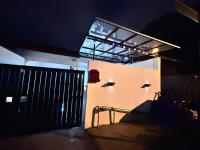 Stylish Landed small gathering House Kajang Semeyih Cheras - Chambres d'hôtes Kajang