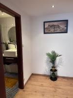 Cozy Flat near Maastricht Heerlen Aachen - Bed and Breakfast