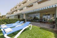 La Cala gorgeous 2 bedroom apartment with stunning gardens, pools and sea views - Chambres d'hôtes Mijas Costa