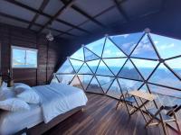 321 Surprise Beach house and Glamping - B&B Providencia