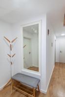Ferienwohnung "Kapellmeister" mit Klimaanlage in allen 4 Schlafbereichen, großes Wohnzimmer mit Smart TV und Big Sofa - B&B Magdeburgo