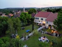 B&B Melay - Maison Egalité - Bed and Breakfast Melay