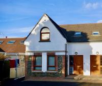 Atlantic View Coach House - tourist board approved - B&B