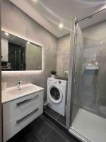 Adorable Appartement Strasbourg NEUDORF PARKING SOUS SOL - B&B Strasburgo
