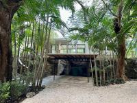 Coconut Grove Mid-Century Jungle Oasis - Ferienwohnung