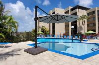 Moon Bay Condo, Paradise Found in Sunny Key Largo, Florida - B&B