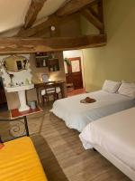 Habitación Doble con baño privado externo