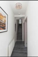 House @ Queens University - B&B