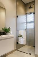 180° Luxury Ocean Suites at Tyne #101 - B&B