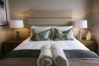 B&B Durban - Penthouse 180° Luxury Ocean Suites - #402 - Bed and Breakfast Durban