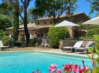 Mas de Veroncle, piscine et quiétude à Gordes - Chambres d’hôtes Gordes