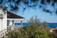Vis Apartments Ivona i Daria - Bed and Breakfast