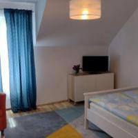 Deluxe Double Room (2 Adults + 1 Child)