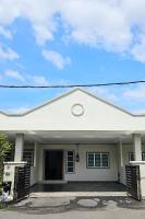 Air-home No 28 Simpang near Aulong Econsave, 3BR, 7pax, Netflix - Ferienwohnung