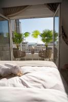 SeaView Luxury Suite - B&B