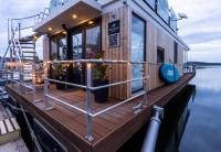 Hausboot Albatros - B&B Mücheln