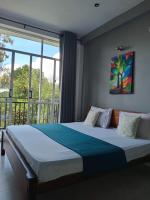 King Room with Mountain View