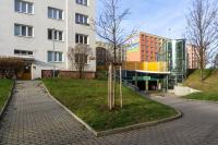 Jana's WoW apt, 2BR, Metro next door, near the airport - B&B Praga