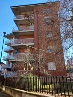 la Dolce Vita - Appartamento con parcheggio privato vicino al centro e all'ospedale - B&B Asti