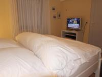 Frisia - Mittelweg 13, App A - B&B Wenningstedt