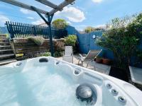 B&B Westward Ho! - Lundy Lookout 5 minutes drive to beach Hot tub - Bed and Breakfast Westward Ho!