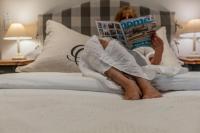Chambre Lit Queen-Size - Vue sur Piscine