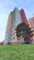 Elegant Escape apartment III - free parking, easy access to City Center - Chambres d'hôtes Bratislava