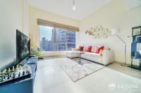 B&B Dubai - Contemporary One Bedroom with Full Marina View - Bed and Breakfast Dubai