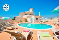 B&B Guia - Villa Moorea by Algarve Vacation - Bed and Breakfast Guia