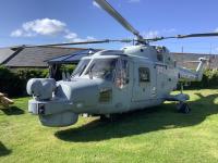 B&B Helston - Haelarcher Helicopter Glamping - Bed and Breakfast Helston